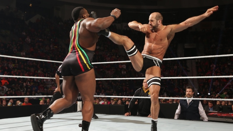 Raw Supershow: Hogan παρουσιαστής και Undertaker εκτελεστής (photos+videos)