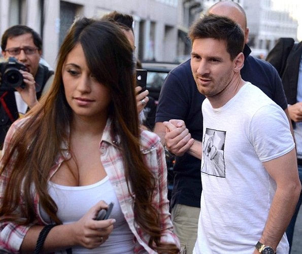 Λιονέλ Μέσι: Το τρυφερό μήνυμα στην Αντονέλα (photos+video)