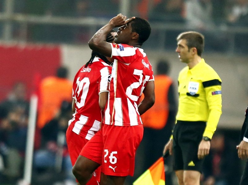 Κάμπελ: «Μόνο στον Ολυμπιακό το μυαλό μου» (photos)