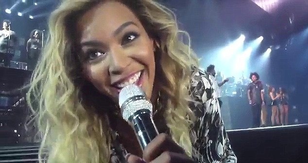 Μάντσεστερ Σίτι: Ξεσάλωσαν στην Μπιγιονσέ, Αγκουέρο και Νασρί! (photos+video)