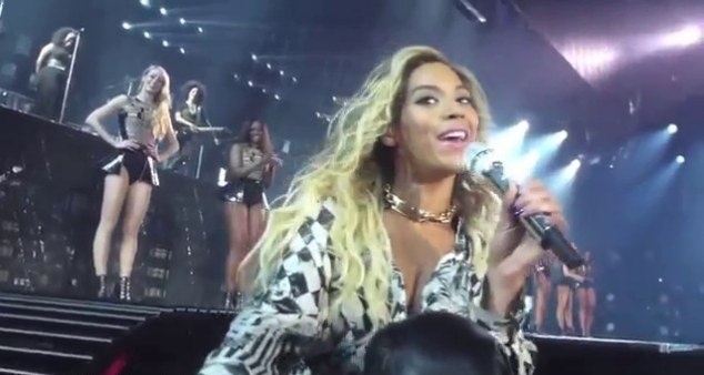 Μάντσεστερ Σίτι: Ξεσάλωσαν στην Μπιγιονσέ, Αγκουέρο και Νασρί! (photos+video)