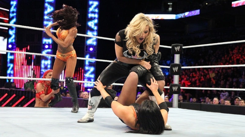Main Event: Θετική εμφάνιση για Sin Cara (photos+videos)