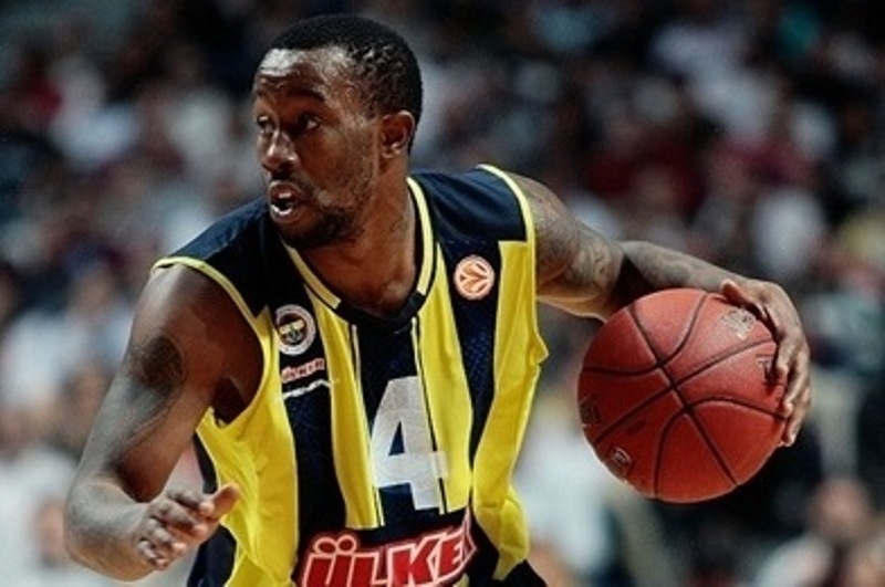 ΜακΚάλεμπ στο Onsports: «Άλλο τότε, άλλο τώρα με Ολυμπιακό!» (audio+photos+videos)