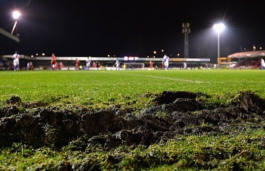 Αγγλία: Απολύσεις λόγω... λάσπης στο γήπεδο! (photos)