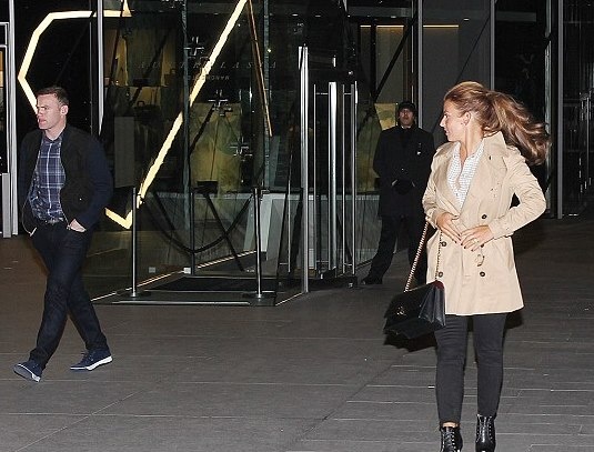 Γουέιν Ρούνεϊ: Έβγαλε έξω τη γυναίκα του για να... ξεσκάσει από τον Ολυμπιακό! (photos)