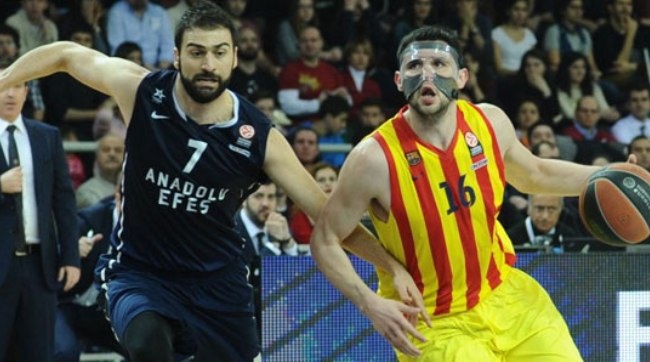 Λεμπρόν όπως... Παπανικολάου! (photos+videos)