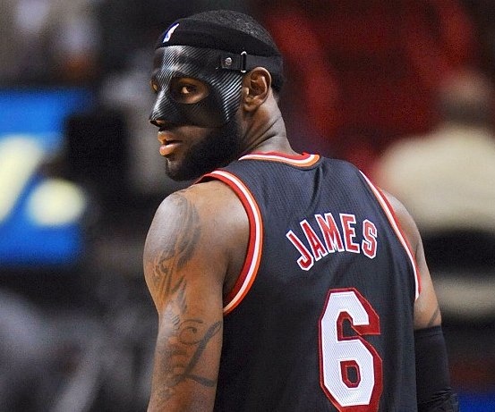 Λεμπρόν όπως... Παπανικολάου! (photos+videos)