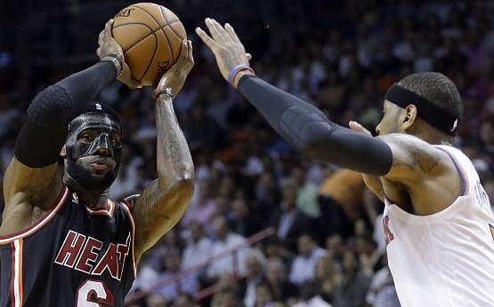 Λεμπρόν όπως... Παπανικολάου! (photos+videos)