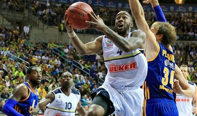 ΜακΚάλεμπ στο Onsports: «Άλλο τότε, άλλο τώρα με Ολυμπιακό!» (audio+photos+videos)