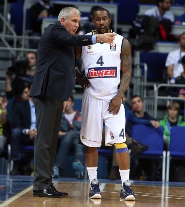 ΜακΚάλεμπ στο Onsports: «Άλλο τότε, άλλο τώρα με Ολυμπιακό!» (audio+photos+videos)