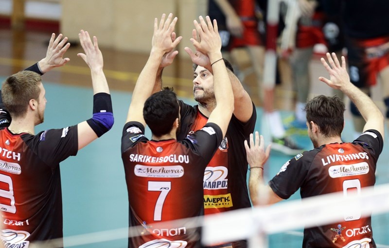 Ολυμπιακός: 3-1 με Παναχαϊκή, επεισόδιο με Ρουμελιώτη (photos)