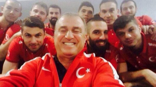 Χαμός και στο ποδόσφαιρο με τη selfie της Έλεν ΝτιΤζένερις! (photos)