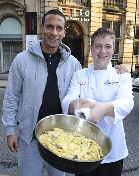 Μάντσεστερ Γιουνάιτεντ: Προσφέρει δουλειά ο Φέρντιναντ! (photos)