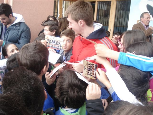 Πιερικός: Στο 8ο Δημοτικό Κατερίνης (photos)