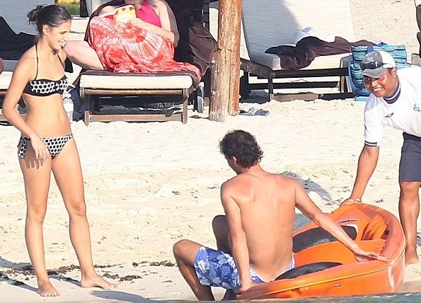 Ράφα Ναδάλ: Κανό με τη σέξι φίλη του! (photos)