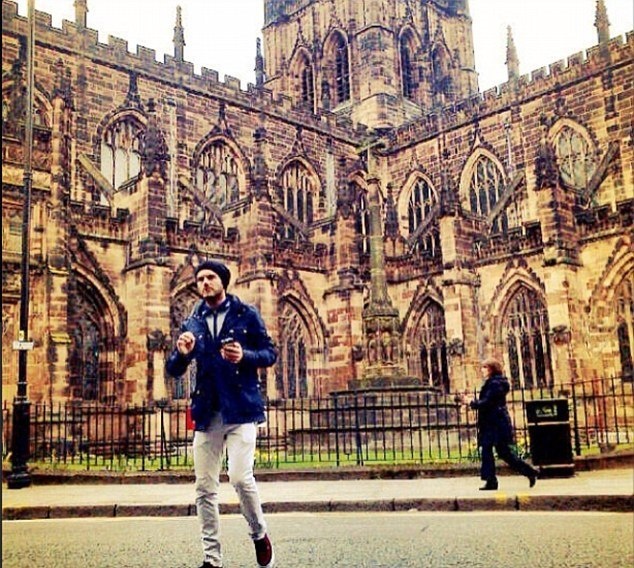 Μάντσεστερ Γιουνάιτεντ: Τουρίστας... ο Μάτα! (photos)