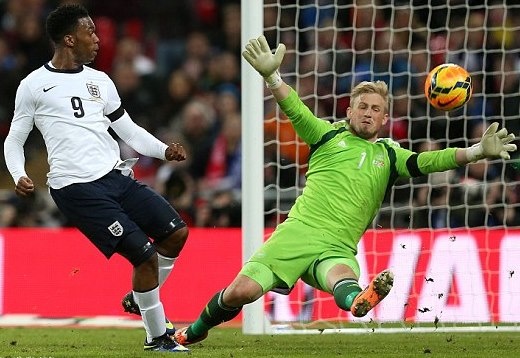 Αγγλία - Δανία: Ίδιος ο πατέρας του ο Σμάιχελ (photos+video)