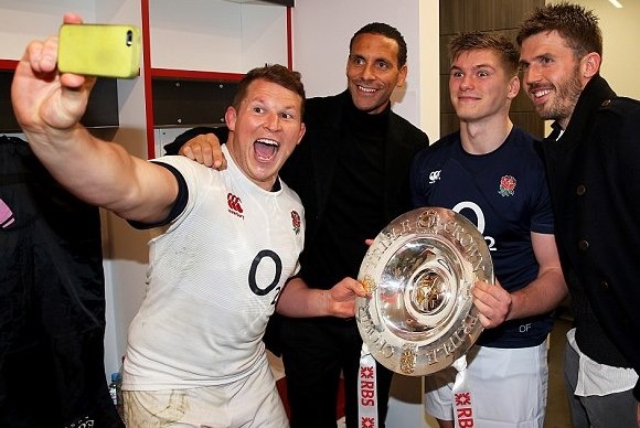 Μάντσεστερ Γιουνάιτεντ: Ράγκμπι και... selfie για Φέρντιναντ και Κάρικ (photos)