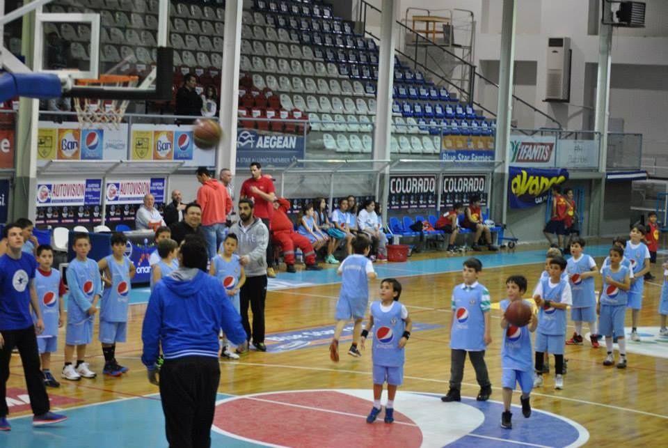 Κολοσσός Ρόδου: Μαζί με τα παιδιά (photos)