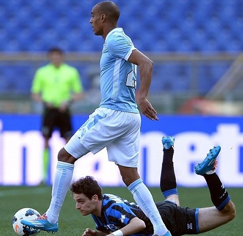 Λάτσιο: Σε άδειο Ολίμπικο λόγω... διαμαρτυρίας στον πρόεδρο (photos+video)