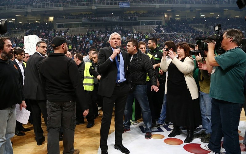 Παναθηναϊκός: Η βράβευση του Ομπράντοβιτς (photos)