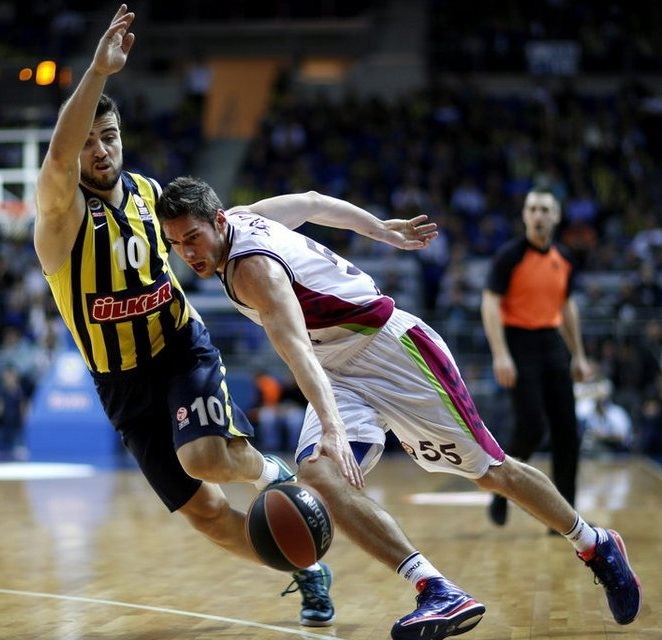 Μαχμούτογλου στο Onsports: «Ο Ομπράντοβιτς μπορεί να με κάνει… Διαμαντίδη!» (photos+videos)