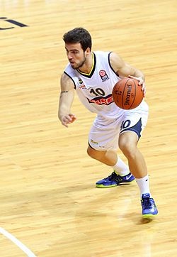 Μαχμούτογλου στο Onsports: «Ο Ομπράντοβιτς μπορεί να με κάνει… Διαμαντίδη!» (photos+videos)