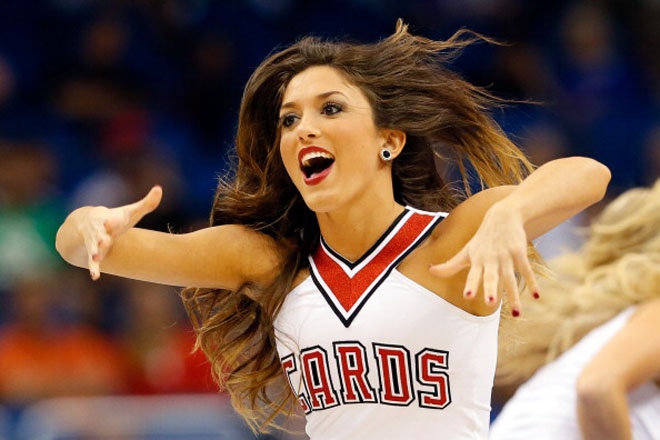 NCAA: Και αυτές οι cheerleaders έχουν… ψυχή! (photos+video)