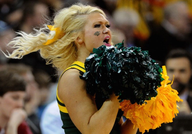 NCAA: Και αυτές οι cheerleaders έχουν… ψυχή! (photos+video)