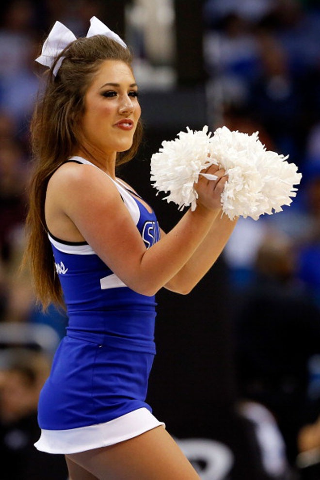NCAA: Και αυτές οι cheerleaders έχουν… ψυχή! (photos+video)