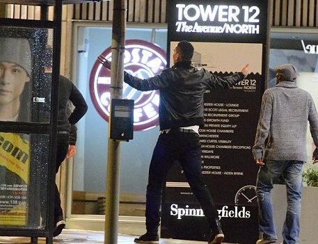 Μάντσεστερ Γιουνάιτεντ: Για το... Δαφνί ο Σμόλινγκ! (photos)