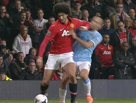 Μάντσεστερ Γιουνάιτεντ: Τι αγκωνιά ήταν αυτή Φελαϊνί! (photos+videos)