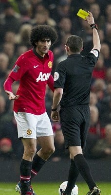 Μάντσεστερ Γιουνάιτεντ: Τι αγκωνιά ήταν αυτή Φελαϊνί! (photos+videos)