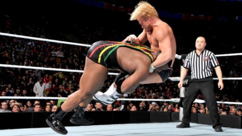 Main Event: Χαμένη ευκαιρία για Ziggler (photos+videos)
