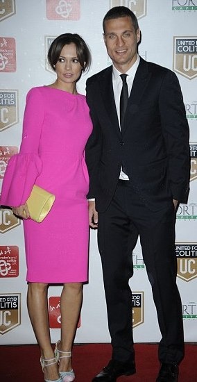 Μάντσεστερ Γιουνάιτεντ: Οι σέξι γυναίκες τους και η... ελκώδης κολίτιδα (photos)