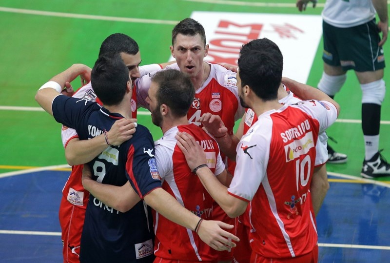 Μόνος πρώτος ο Ολυμπιακός, 3-1 τον Παναθηναϊκό (photos)