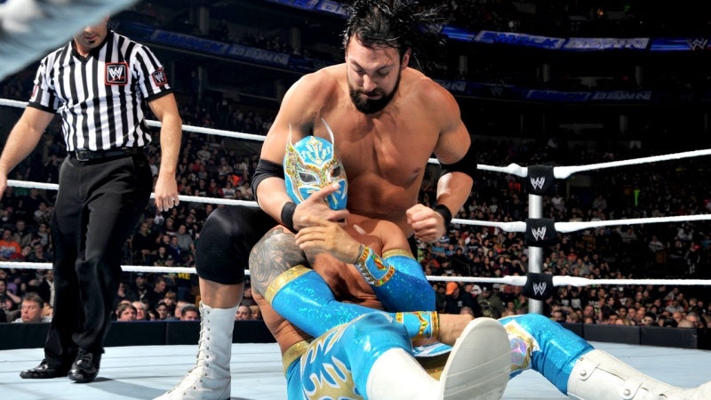 SmackDown: Έριξε τον… γίγαντα ο Bray Wyatt (photos+videos)