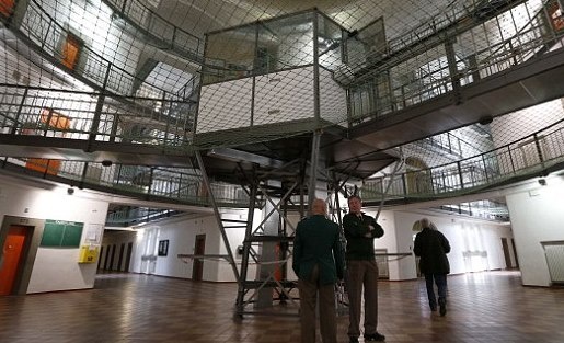 Μπάγερν Μονάχου: Η φυλακή που θα μείνει ο Χένες (photos)