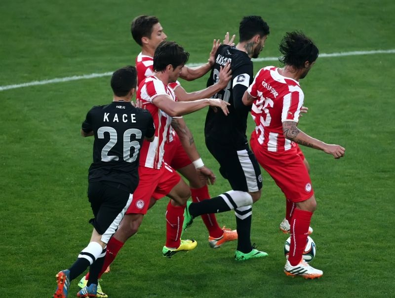 Ολυμπιακός – ΠΑΟΚ: Η ένταση μεταξύ των παικτών (video+photos)