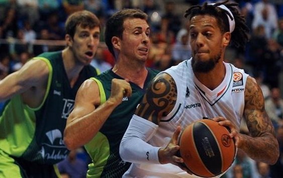 Τούλσον στο Onsports: «Στο νησί έμαθα για τον σπουδαίο Μπράμος» (photos+videos)