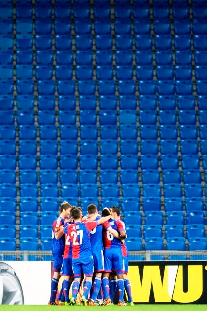 Νίκη πρόκρισης για Βασιλεία, 3-0 τη Βαλένθια (photos)