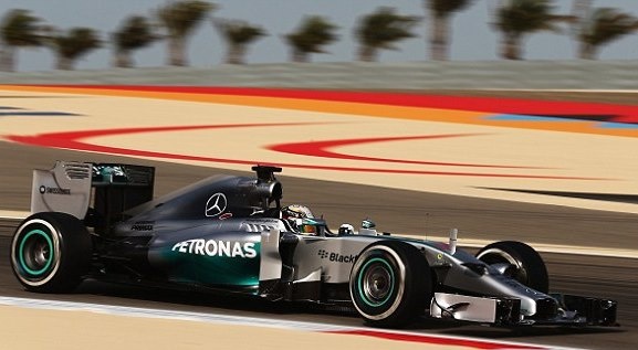 Μερσέντες: Διπλό... 1-2 με Χάμιλτον και Ρόζμπεργκ στο Μπαχρέιν (photos+videos)