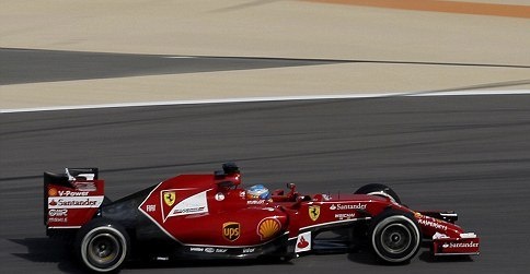 Μερσέντες: Διπλό... 1-2 με Χάμιλτον και Ρόζμπεργκ στο Μπαχρέιν (photos+videos)