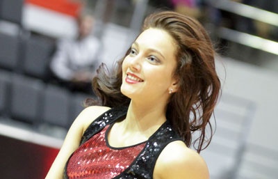 VTB League: Η πιο όμορφη cheerleader των... Ελλήνων (photos+video)