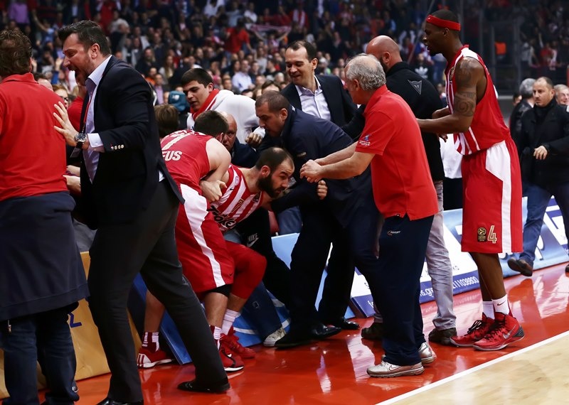Ολυμπιακός: Οι «ερυθρόλευκοι» πανηγυρισμοί (photos)