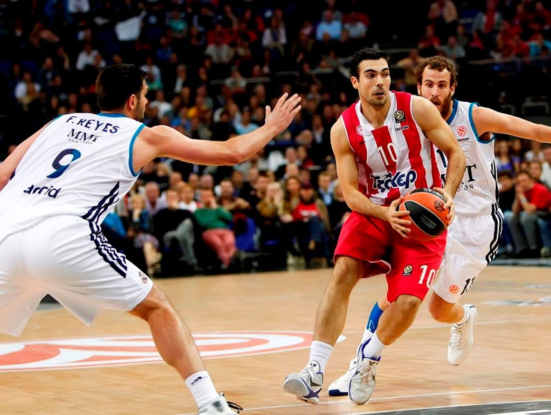 Οι «Ισπανοί» στο Onsports: «Έτσι περνά τη Ρεάλ ο Ολυμπιακός» (photos+videos)