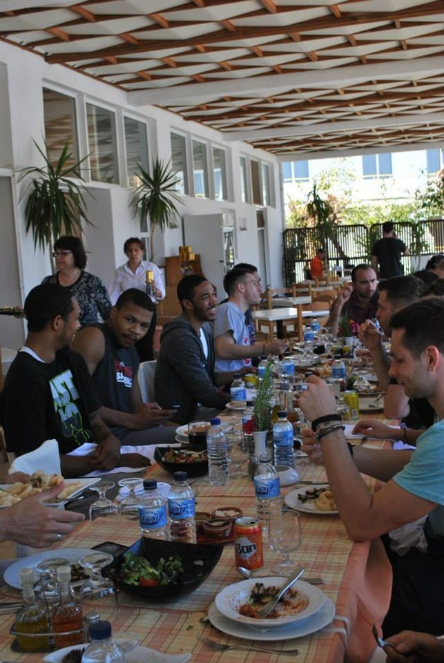 Κολοσσός Ρόδου: Ξέρουν και από ψάρεμα και από τζάμια! (photos)