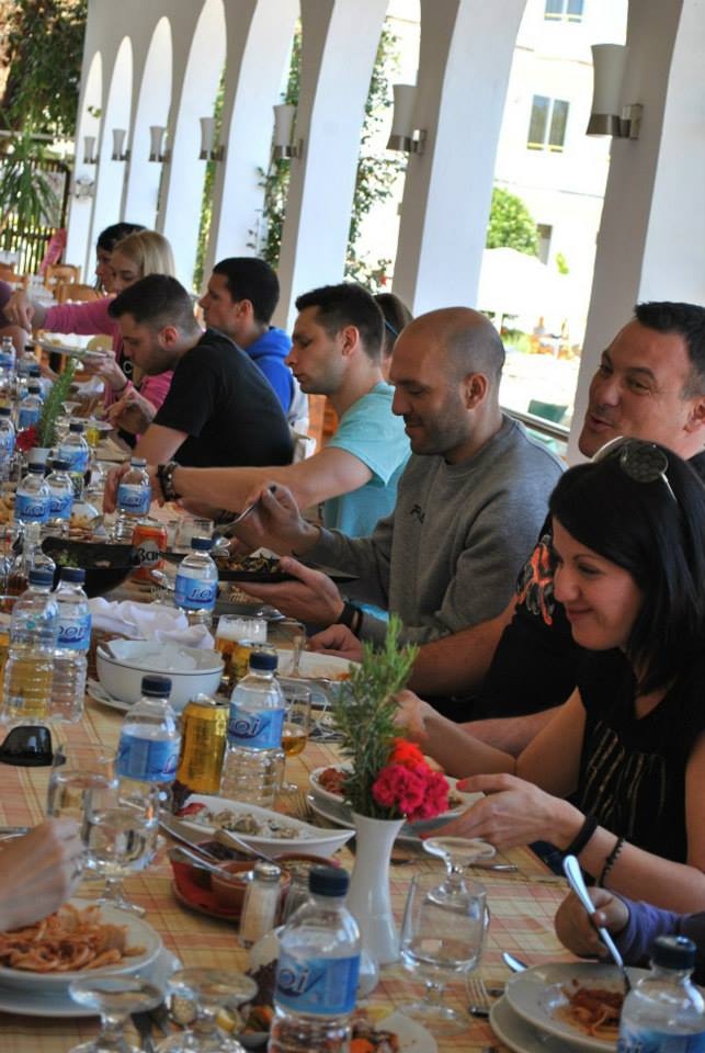 Κολοσσός Ρόδου: Ξέρουν και από ψάρεμα και από τζάμια! (photos)