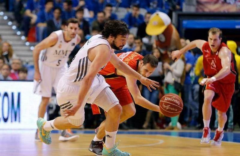 Γιουλ στο Onsports: «Break ο Ολυμπιακός… break και η Ρεάλ!» (photos+videos)