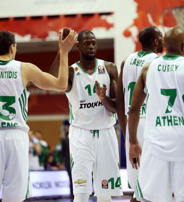 Παναθηναϊκός: Δεν έχασε σουτ ο Λάσμε (photos)